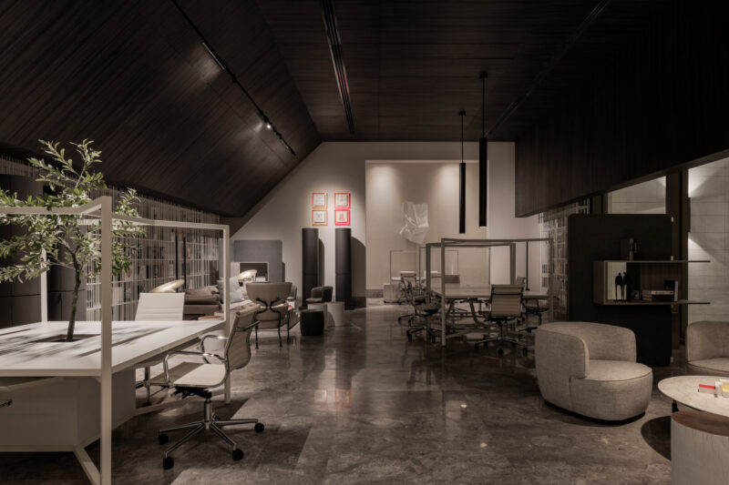 Enjoy a selection of freshly brewed teas, barista-crafted coffees, light snacks, and refreshing beverages..